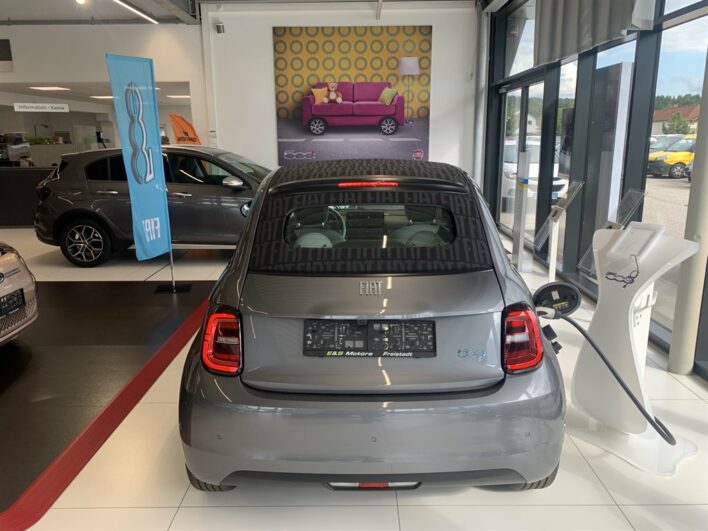 FIAT 500 BEV LA PRIMA 42 KWH CABRIO voll