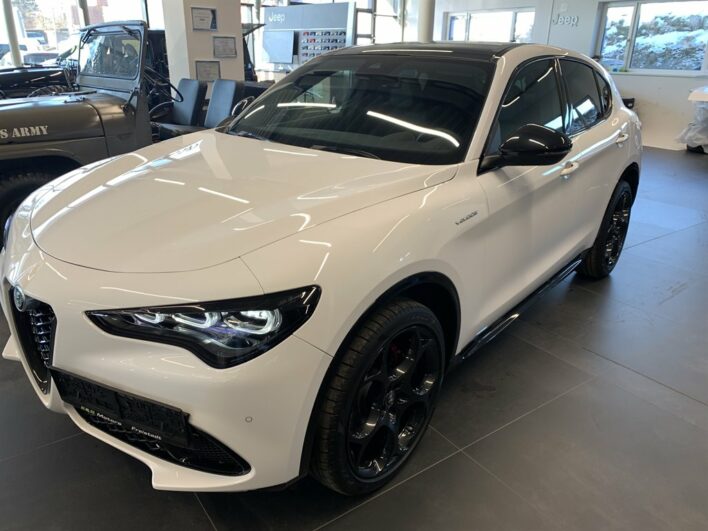 ALFA ROMEO Stelvio MY23 Veloce 2.0 GME 280 PS Aut. AWD voll