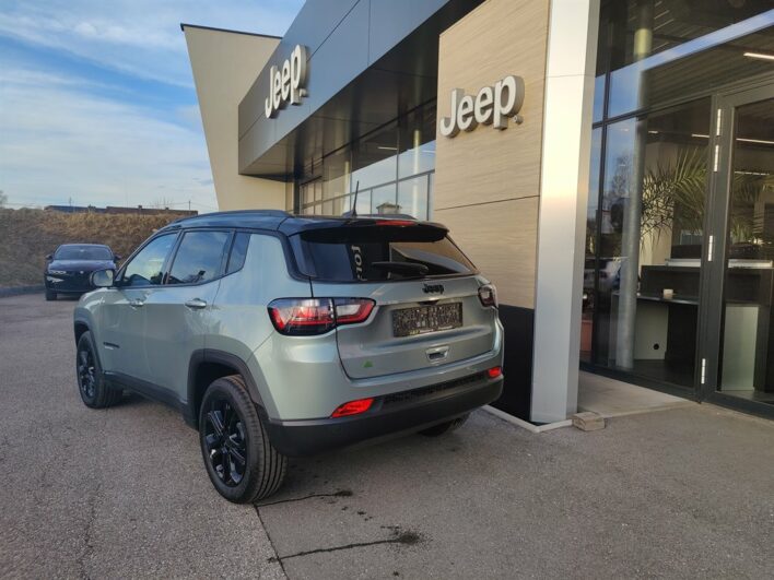 JEEP Compass e-Hybrid 1,5 130 T4 FWD DCT7 Upland voll