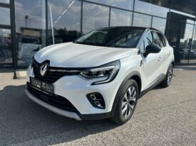 RENAULT Captur TCe 155 EDC Intens