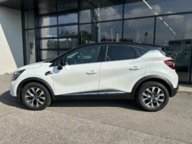 RENAULT Captur TCe 155 EDC Intens