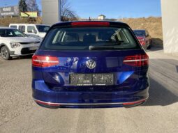 VW Passat voll