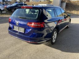 VW Passat voll