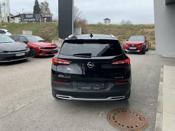 OPEL Grandland X PHEV Innov. 1.6 AWD voll