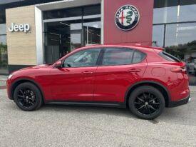 ALFA ROMEO Stelvio Super 2,2 ATX AWD *AHK*