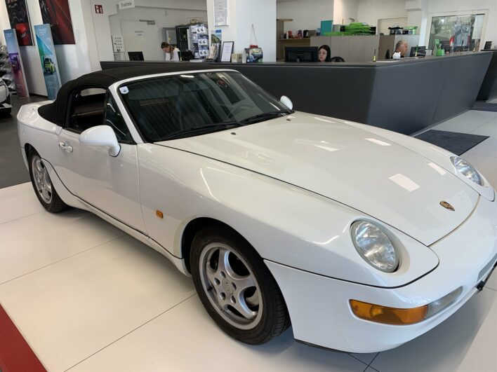 PORSCHE 968 Cabriolet voll