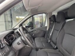 RENAULT Trafic Kastenwagen L2H1 3.0t dCi 120 voll