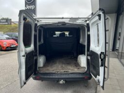 RENAULT Trafic Kastenwagen DOKA L2H1 3.0t dCi 120 *AHK* voll