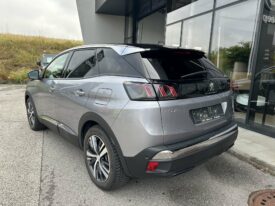 PEUGEOT 3008 Hybrid 300 e-EAT8 Allure Aut.