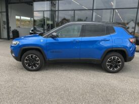 JEEP Compass 1.3 PHEV Trailhawk AT 4xe Allrad 179 PS