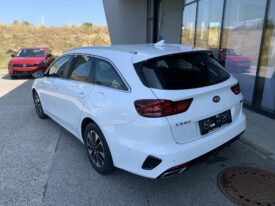 KIA Ceed SW 1.6 GDI DCT PLUG-IN-HYBRID Spirit