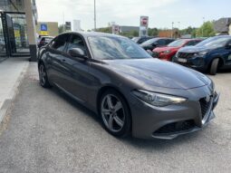 ALFA ROMEO Giulia Diesel Super 2,2 150 AT RWD voll