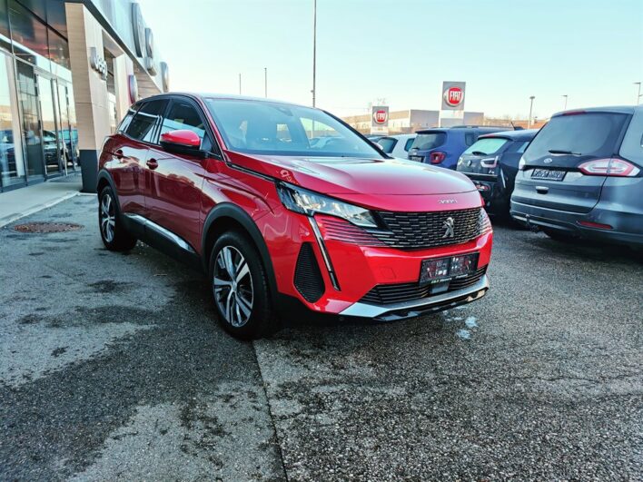 PEUGEOT 3008 PureTech 130 EAT8 Allure voll