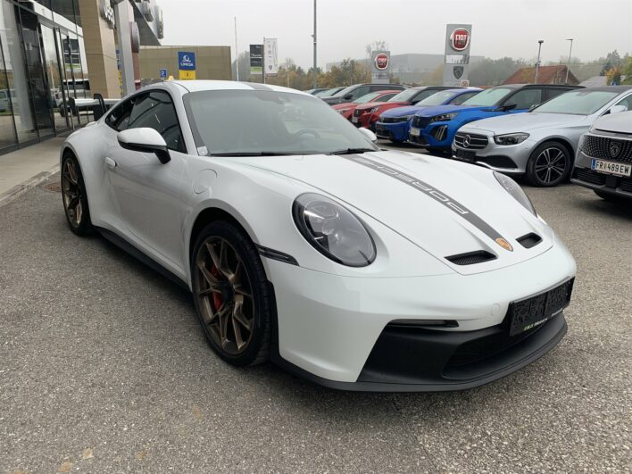 PORSCHE 911 Carrera Coupe GT3 PDK voll