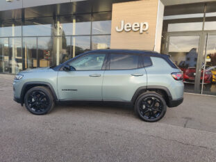 Jeep Compass e-Hybrid 1,5 130 T4 FWD DCT7 Upland voll