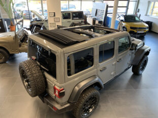 Jeep Wrangler Rubicon PHEV MY23 2.0 GME 380PS AT 4xe voll
