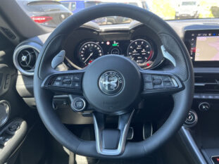 Alfa Romeo TONALE VELOCE 1.3 280PS PHEV AWD AT *8-Fach* voll