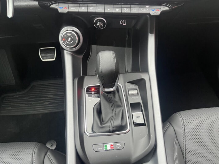 Alfa Romeo TONALE VELOCE 1.3 280PS PHEV voll