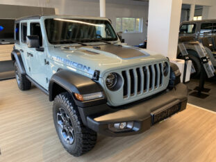 Jeep Wrangler PHEV MY23 2.0 GME Rubicon 380PS At 4xe voll