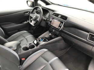 Nissan Leaf Tekna 40 kWh Nur 26.100KM!! voll
