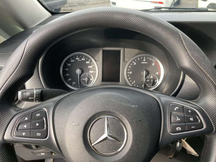 Mercedes-Benz Vito 116CDI Kasten Lang voll
